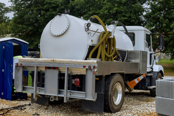 Portable Toilet Options We Offer in Payson, IL
